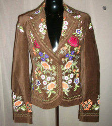 VINTAGE 70's STYLE FLORAL EMBROIDERED VELVET BLAZER.JPG