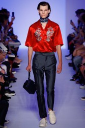 Louis-Vuitton-Spring-Summer-2016-Menswear-Collection-Paris-Fashion-Week-001.jpg