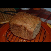 А вот и черненький. На квасе... С тмином...