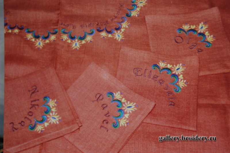 Салфетки поближе...