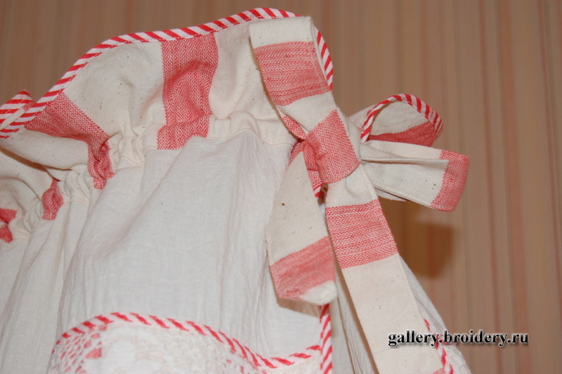 Ну, и бантик. Для красоты.