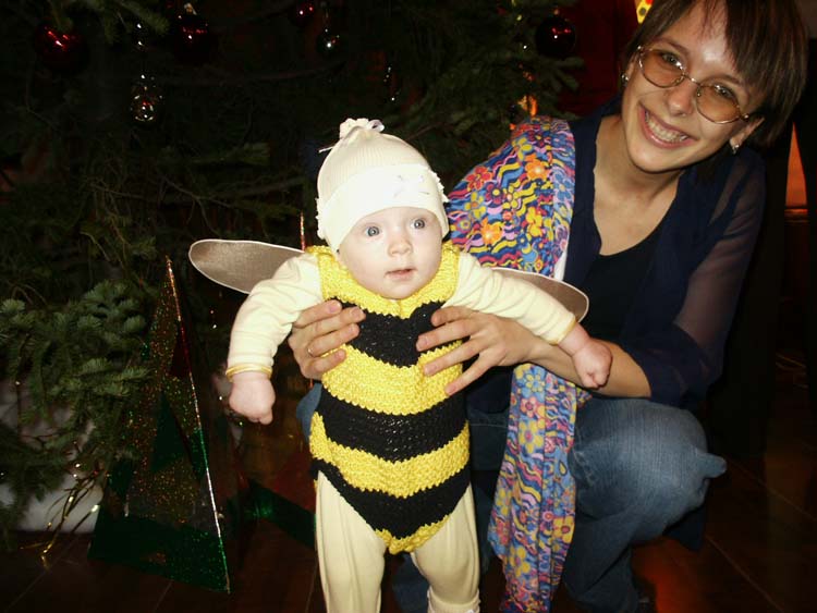 Первый новогодний костюм.