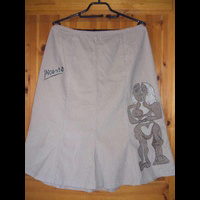 Вышивка на юбке