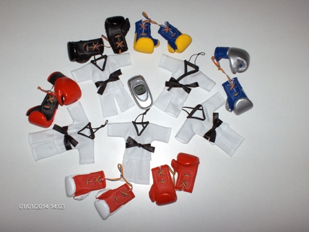 сувениры в любом количестве и в любом цветовом решении