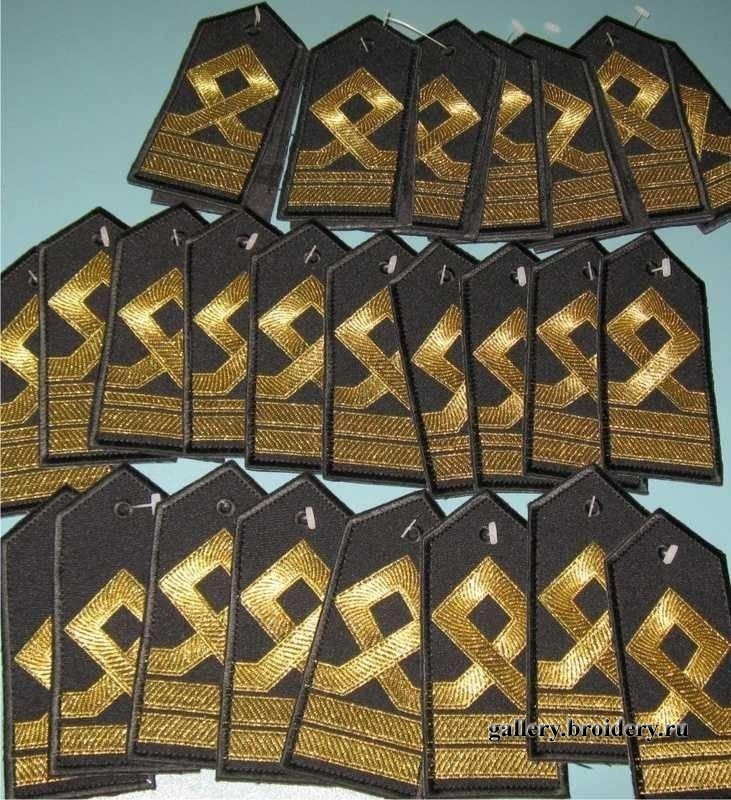 Погоны. Шевроны