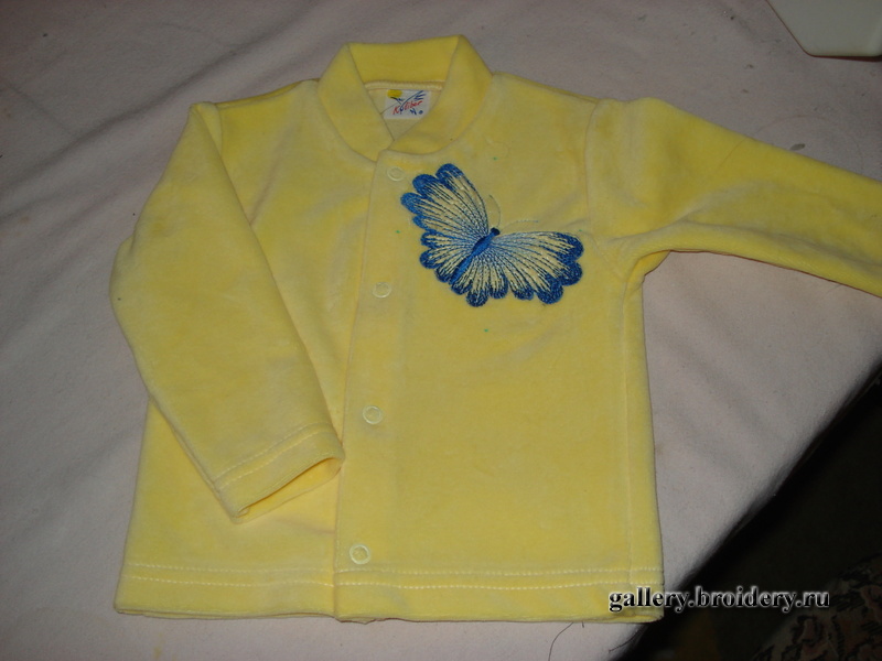 Машинная вышивка на трикотаже 