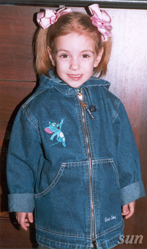 2003Ася-Микки-Маус-вышитый