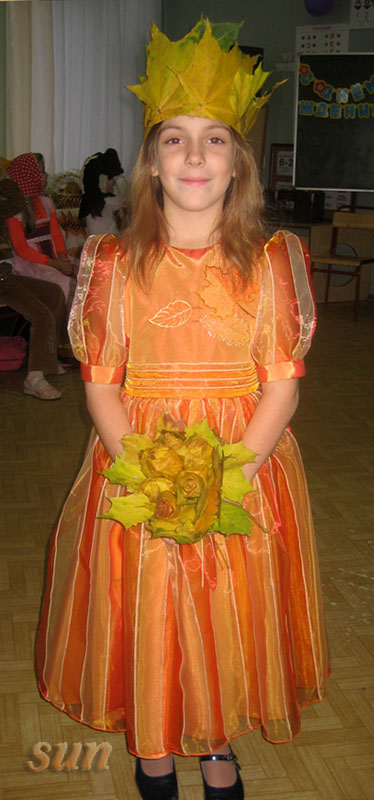 2006Ася-Осень-в-школе