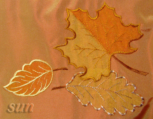 2006Ася-Осень-в-школе-вышивка