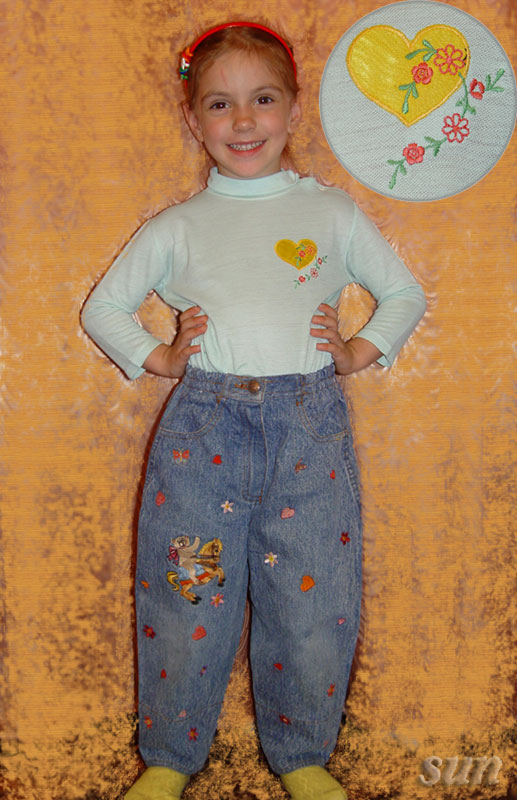 Джинсы_салатовая_кофта-1