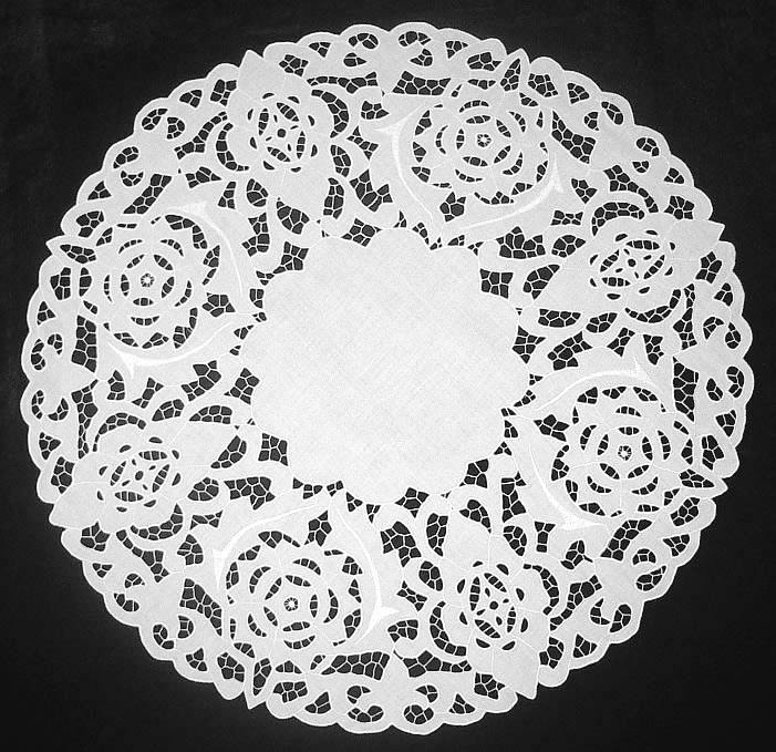 Салфетка круглая белая