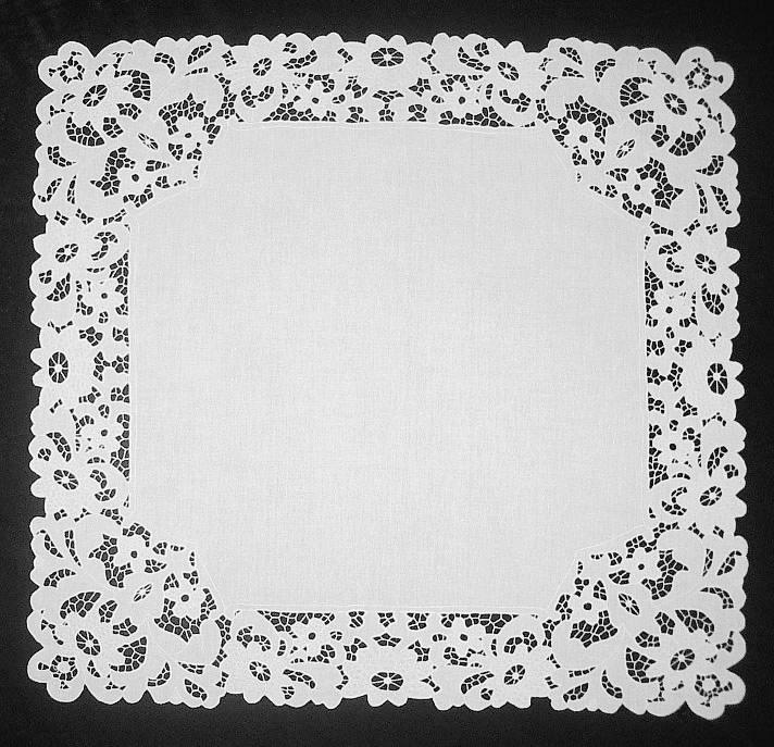 Салфетка квардратная белая