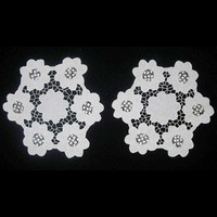 2 салфетки круглые белые