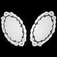 2 салфетки овальные белые