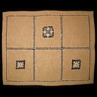 5-ая салфетка из набора для столовых приборов