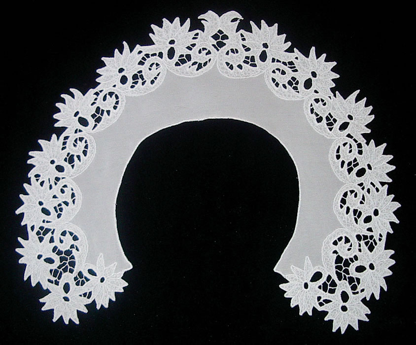 Воротник круглый белый