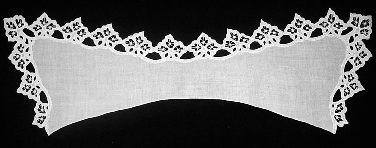 Воротник прямой белый