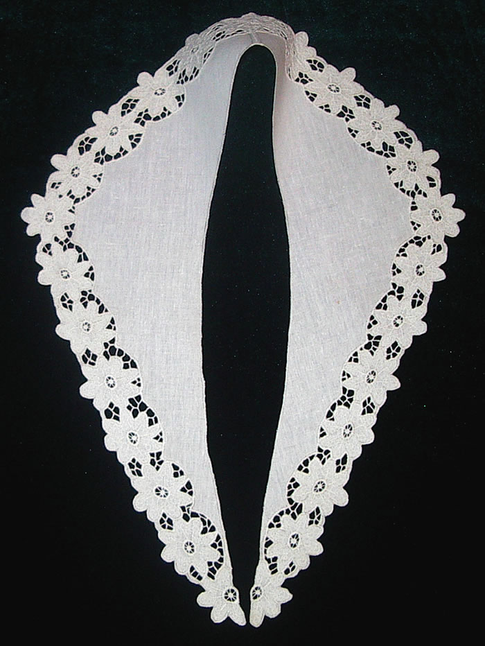 Воротник "апаш" белый