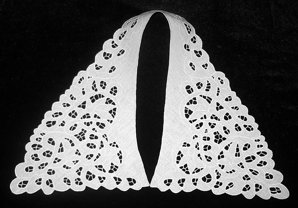 Воротник прямой белый