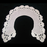 Воротник круглый белый