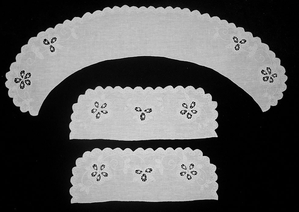 Воротник прямой белый с манжетами