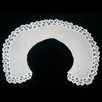 Воротник круглый из белого крепдешина