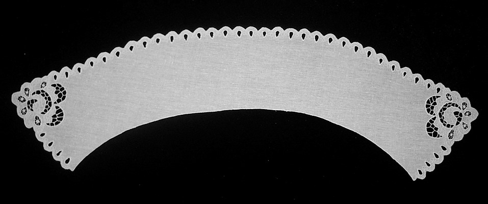 Воротник прямой белый