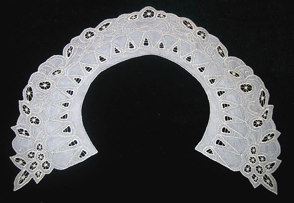 Воротник круглый белый