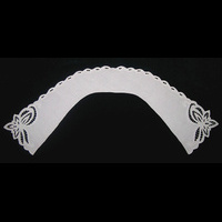 Воротник полукруглый белый