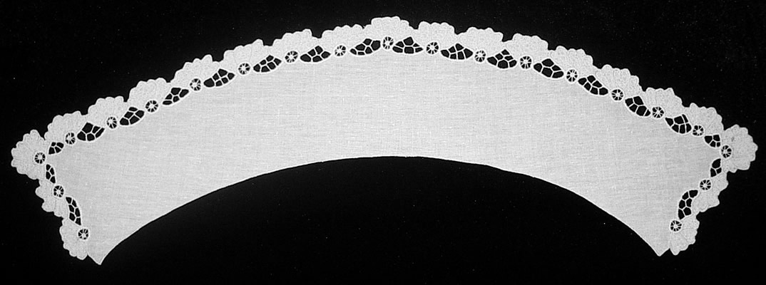 Воротник прямой белый