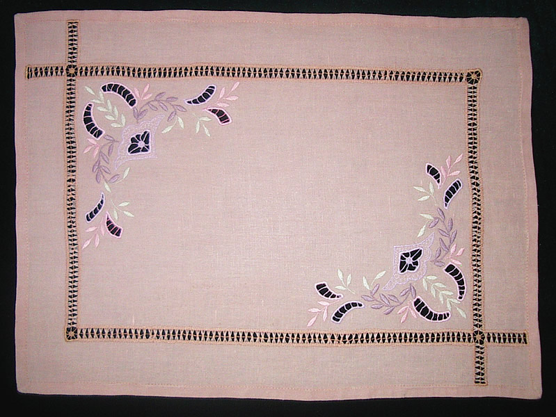 5-ая салфетка из столового набора на 6 персон