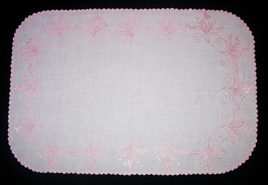 Салфетка прямоугольная бледно-розового цвета