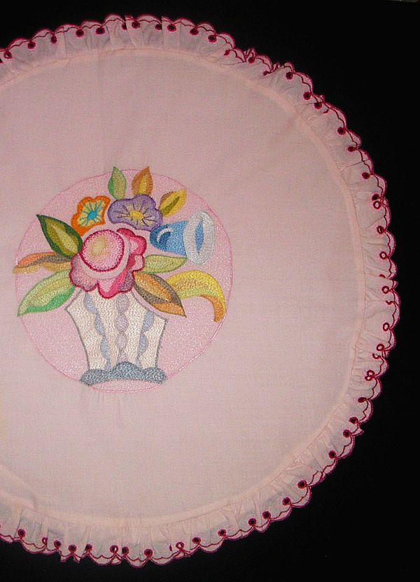 Наволочка розовая на круглую подушку