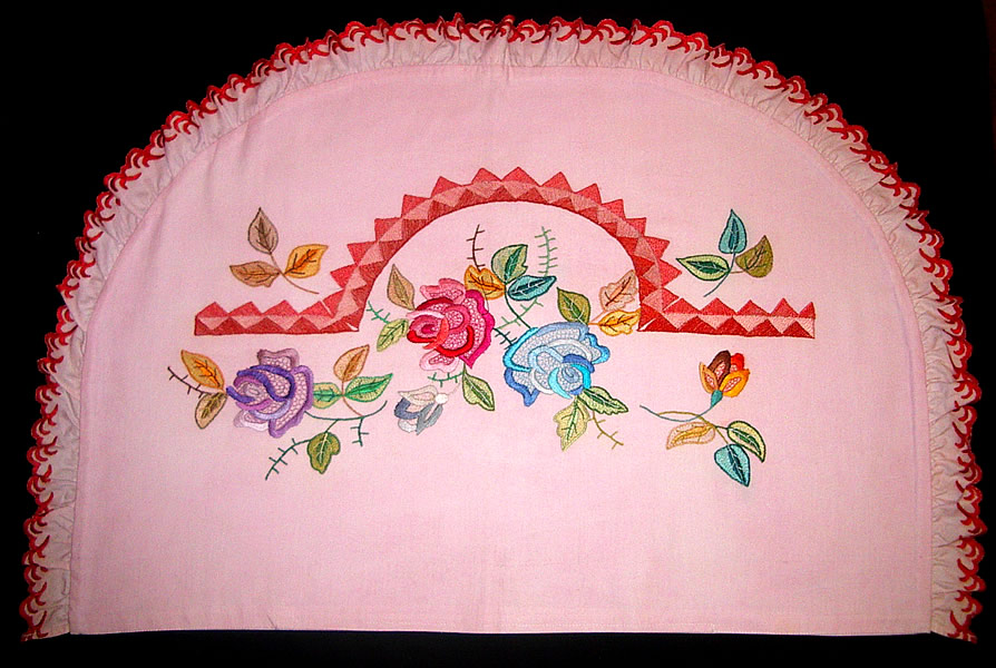 Наволочка розовая на полукруглую подушку