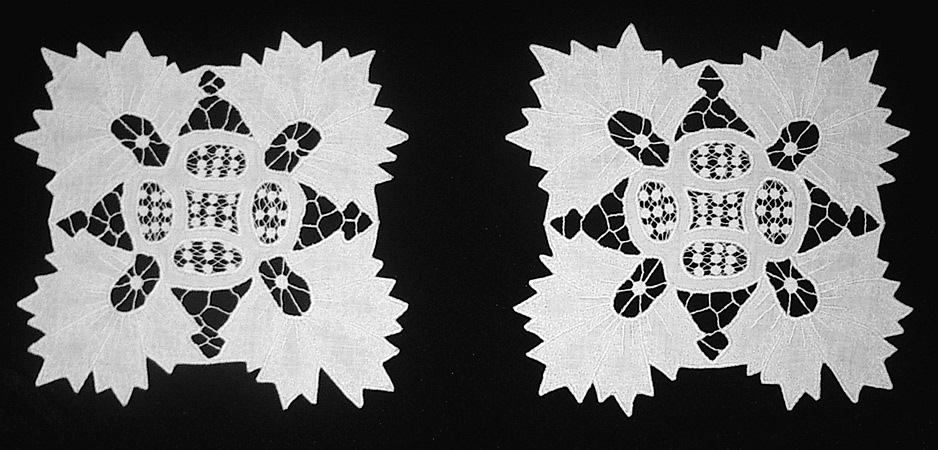 2 салфетки квадратные белые