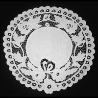 Салфетка круглая белая