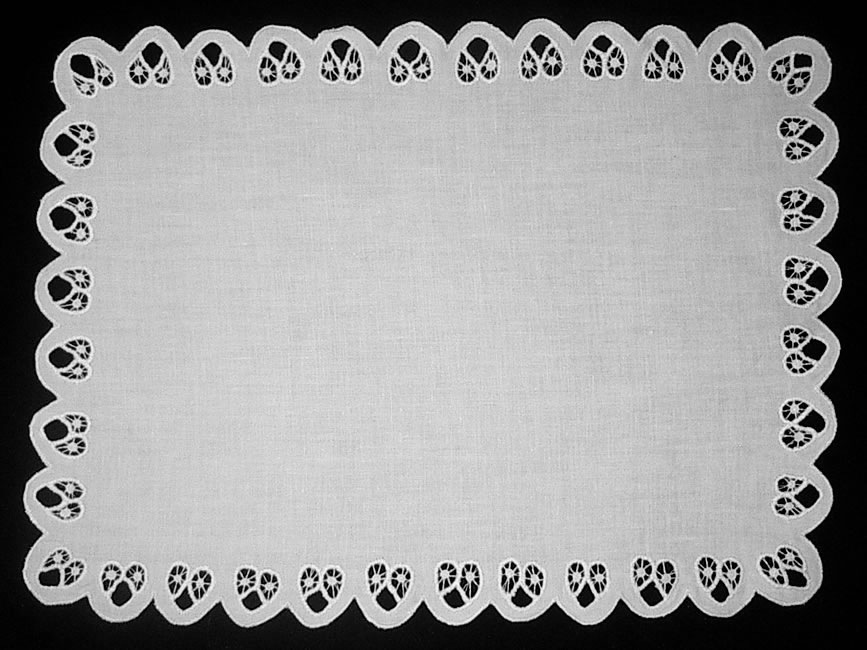 Салфетка прямоугольная белая