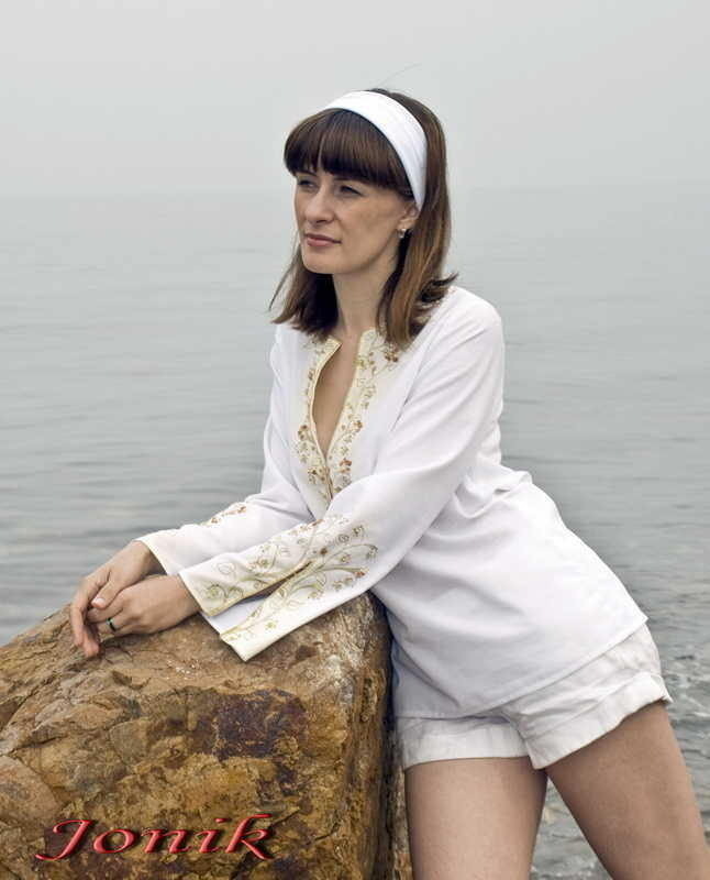 Машинная вышивка. Блуза. Журнал Бройдери