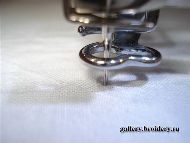 Крестильный комплект. Машинная вышивка. Как я стыкую