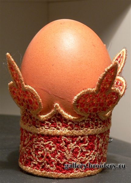Дизайн машинной вышивки. Подставка под яйцо. 