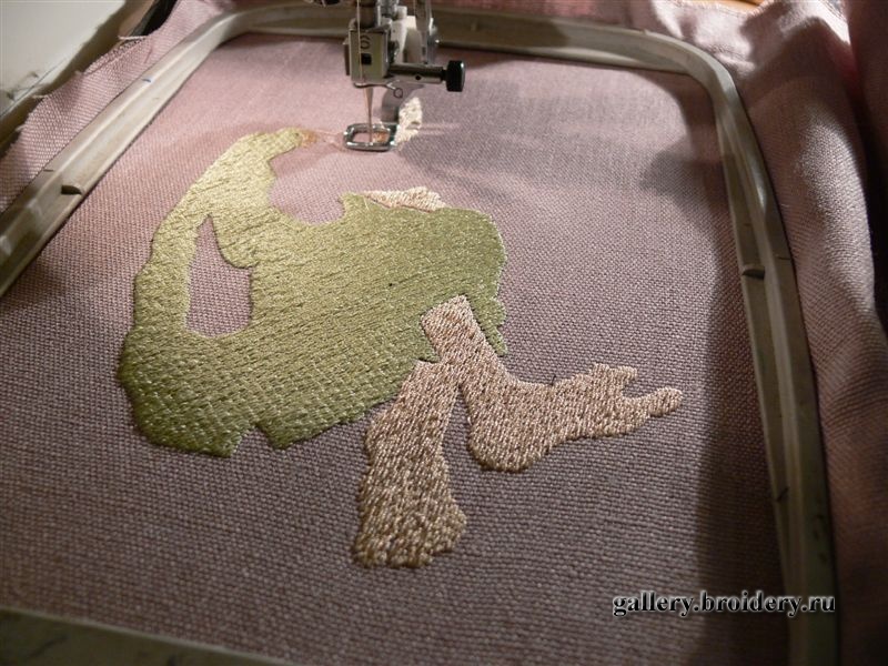 Как вышивает машина. 