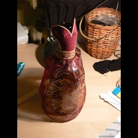 Одежда на бутылку. Машинная вышивка. 