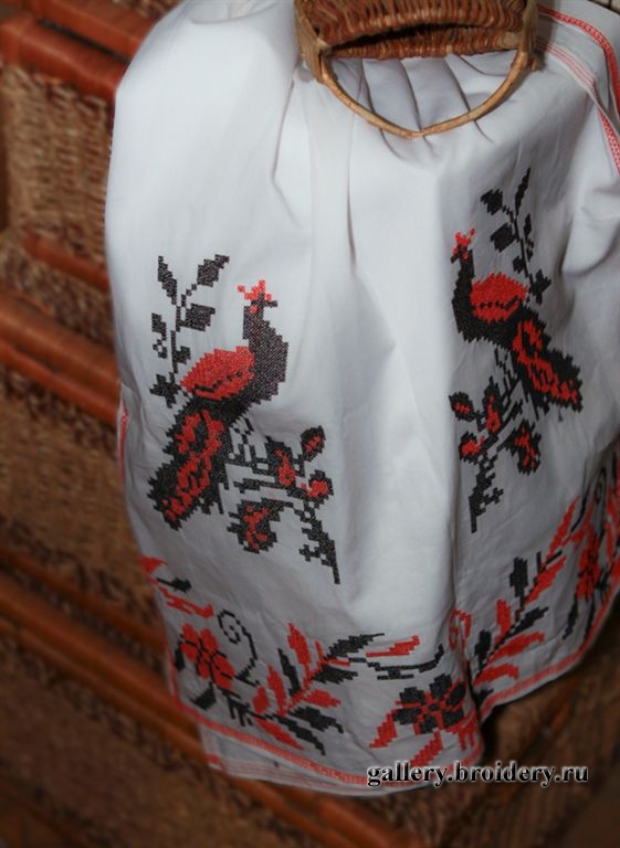 Рушник. Дизайн машинной вышивки создан в программе Pattern Maker