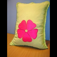 Подушка цветок-1