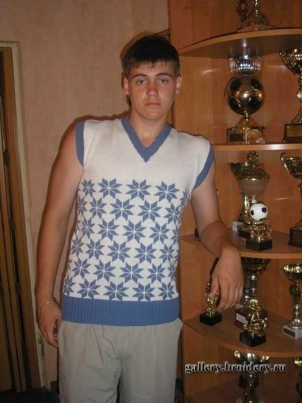 Жилет со снежинками