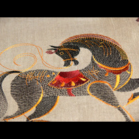 Коник. Городецкая роспись. Машинная вышивка