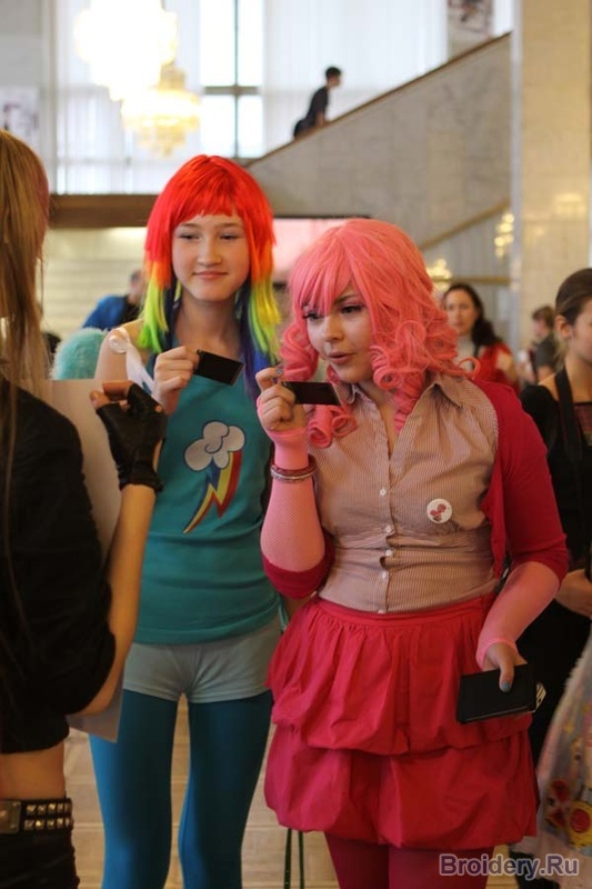 Хиноде -2012. Косплей (cosplay)