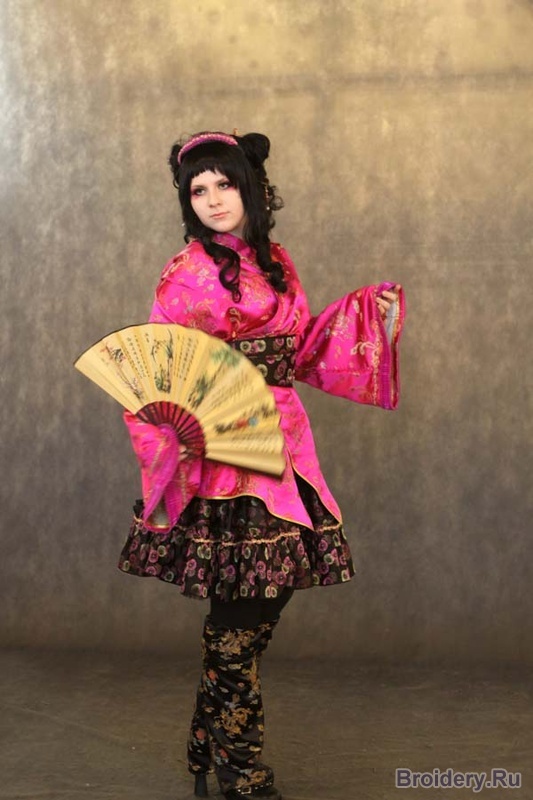 Хиноде -2012. Косплей (cosplay)