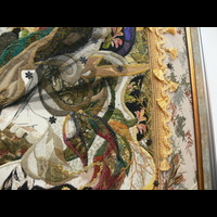 "Позолота вся сотрется". Картина в картине