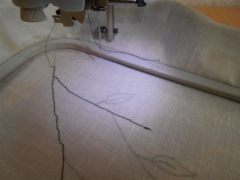 Машинная вышивка. Веточка